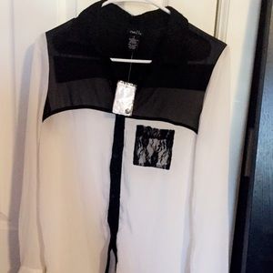 Beautiful Black and white top